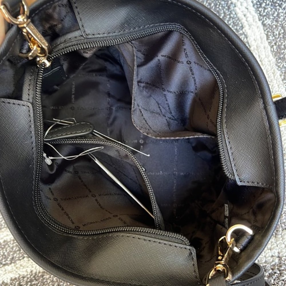 Michael Kors Jet Set Travel XS Carryall Tote Top Zip Tote Black - Picture 9 of 16
